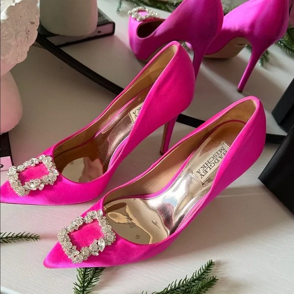 Badgley Mischka Fuchsia Heels with Sparkling Buckle - Picture 4 of 8